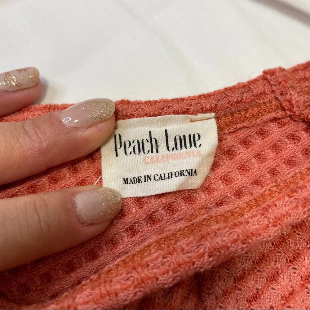 Peach Love California Thermal Waffle Knit Peplum Ruffle Tie-Back Top Women's S - Picture 2 of 6